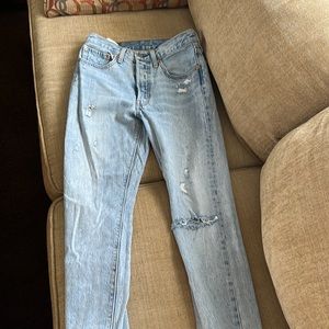 Levis 501 skinnys size 26